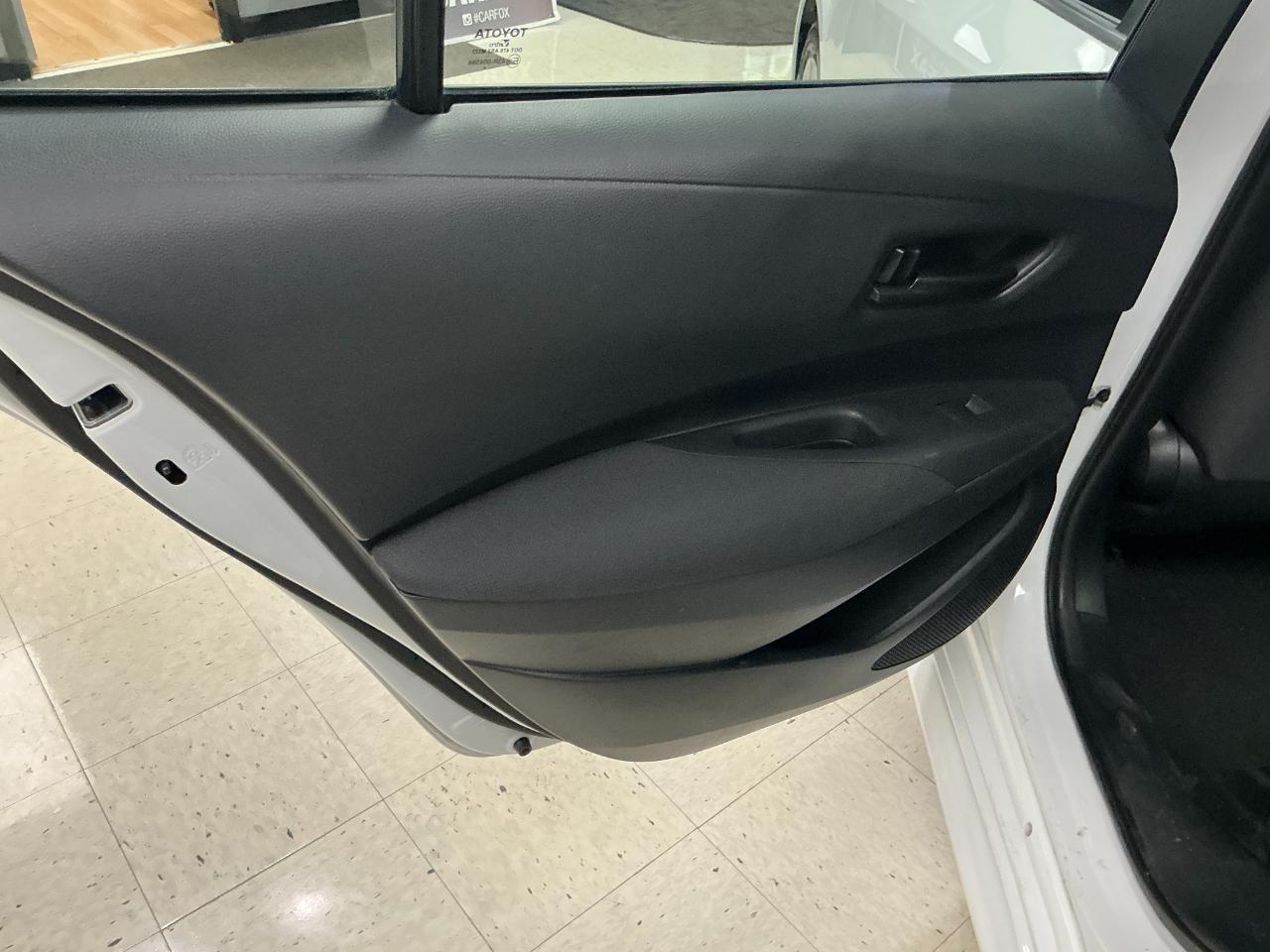 Toyota Corolla LE CVT (Natl) 2024