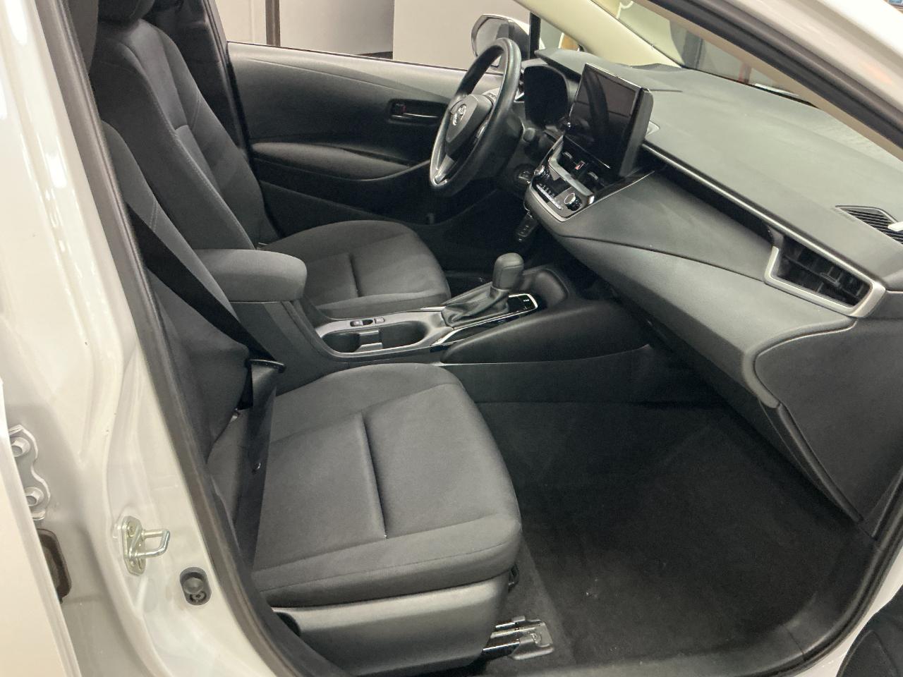 Toyota Corolla LE CVT (Natl) 2024