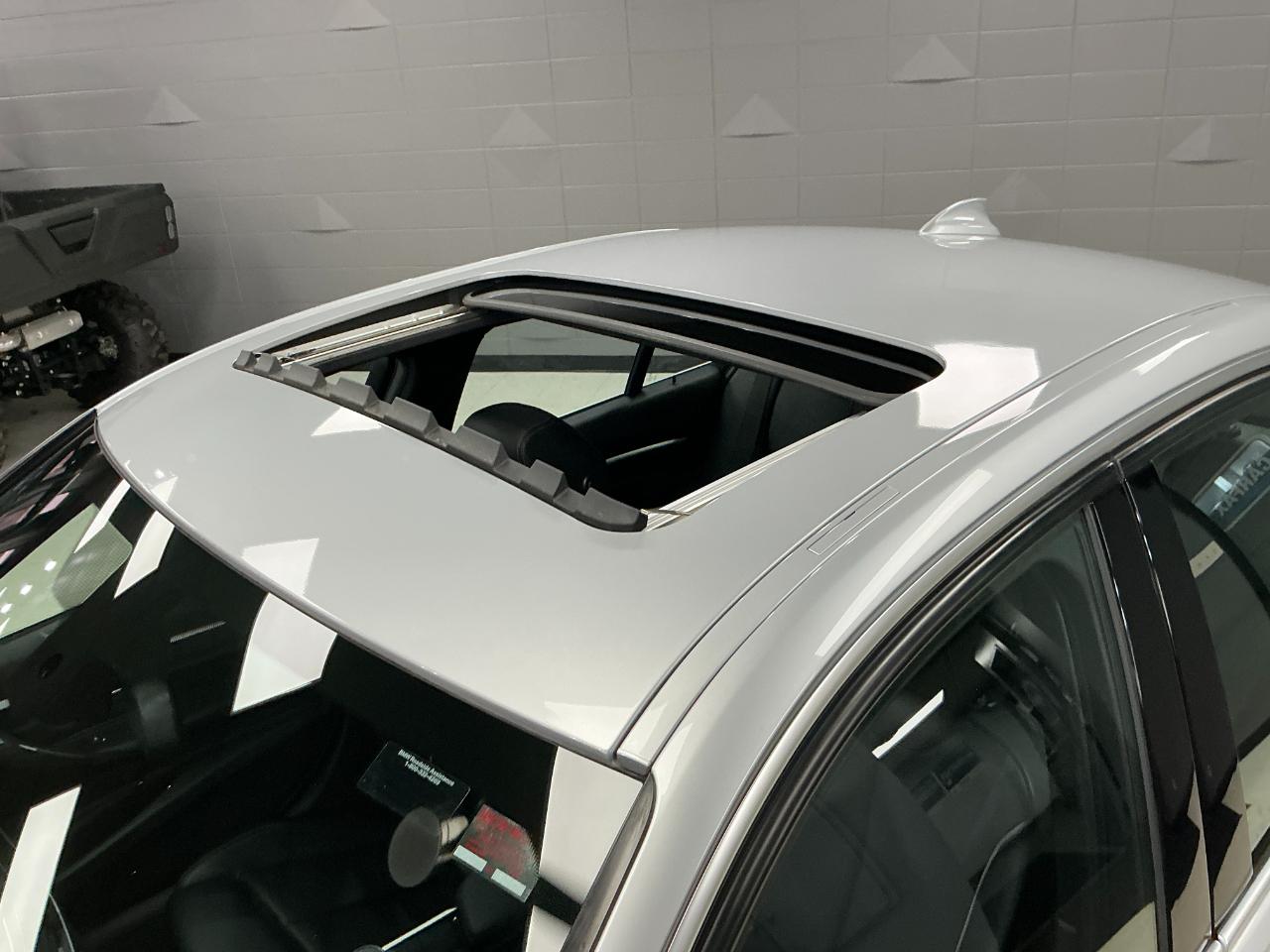 BMW 3 Series 330i xDrive Sedan South Africa 2018