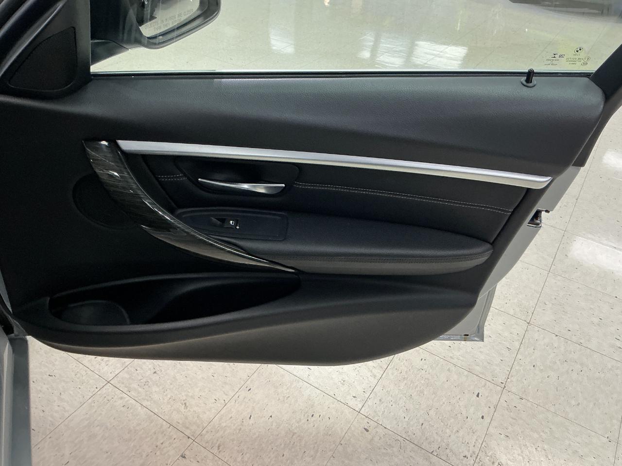 BMW 3 Series 330i xDrive Sedan South Africa 2018