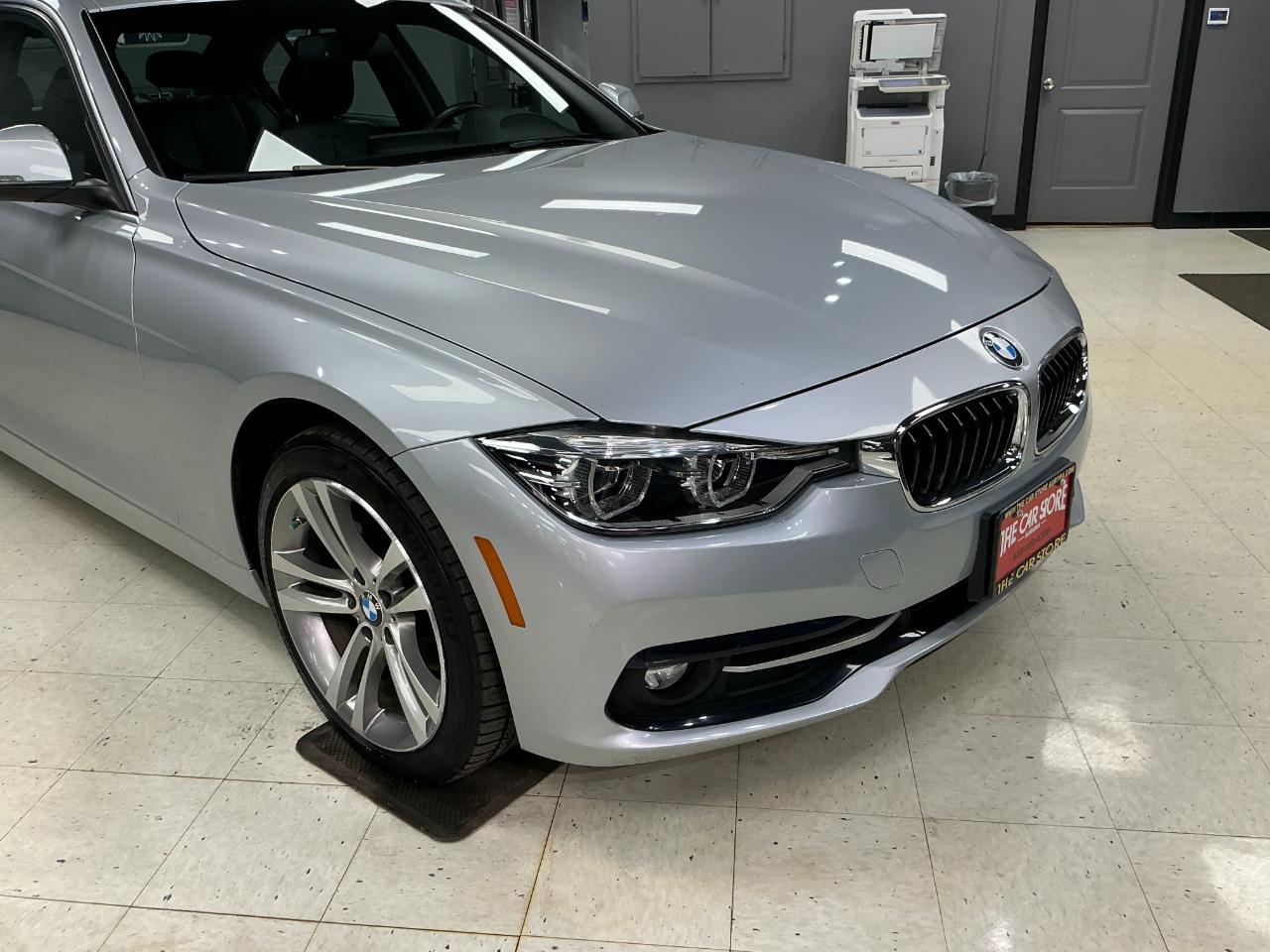 BMW 3 Series 330i xDrive Sedan South Africa 2018