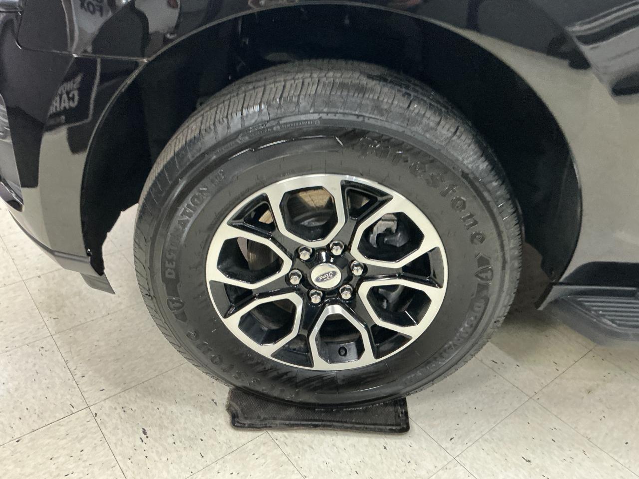 Ford Expedition XLT 4x4 2024