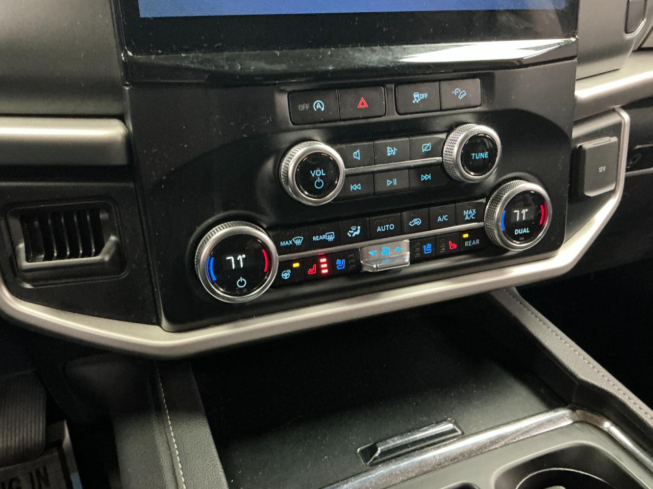 Ford Expedition XLT 4x4 2024