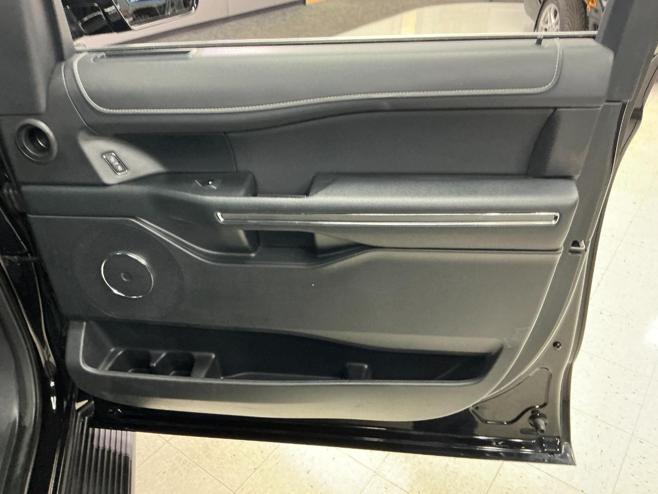 Ford Expedition XLT 4x4 2024