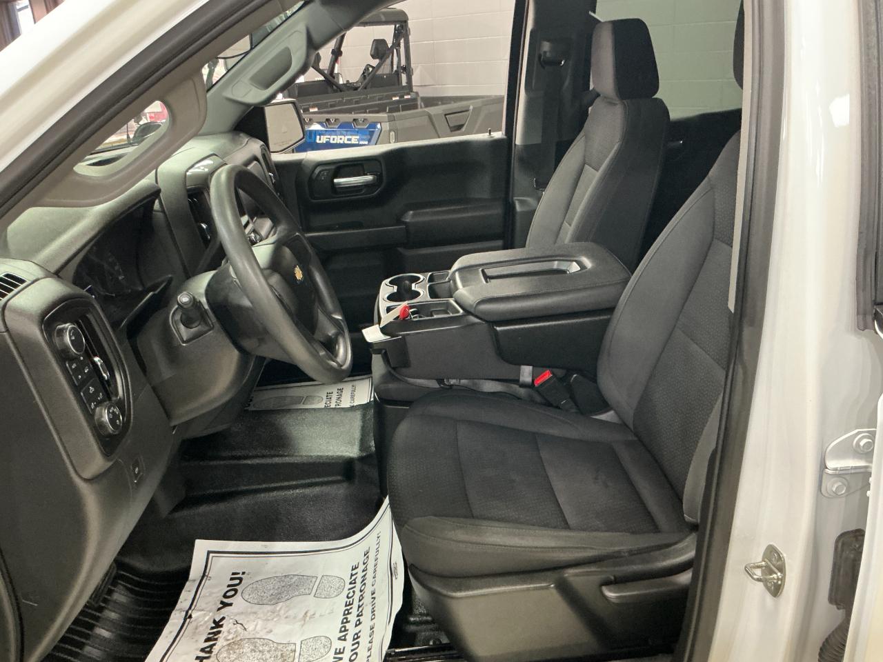 Chevrolet Silverado 1500 4WD Crew Cab 147" Work Truck 2023