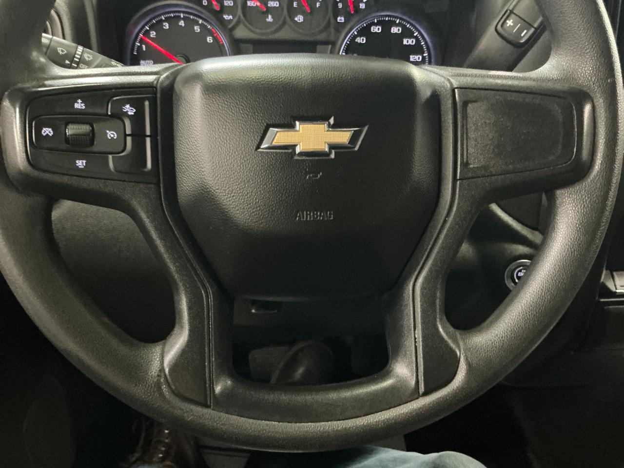 Chevrolet Silverado 1500 4WD Crew Cab 147" Work Truck 2023