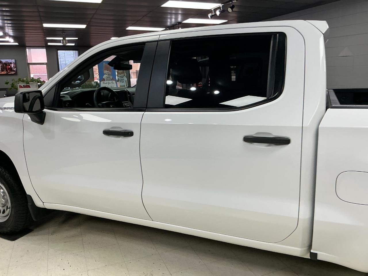 Chevrolet Silverado 1500 4WD Crew Cab 147" Work Truck 2023