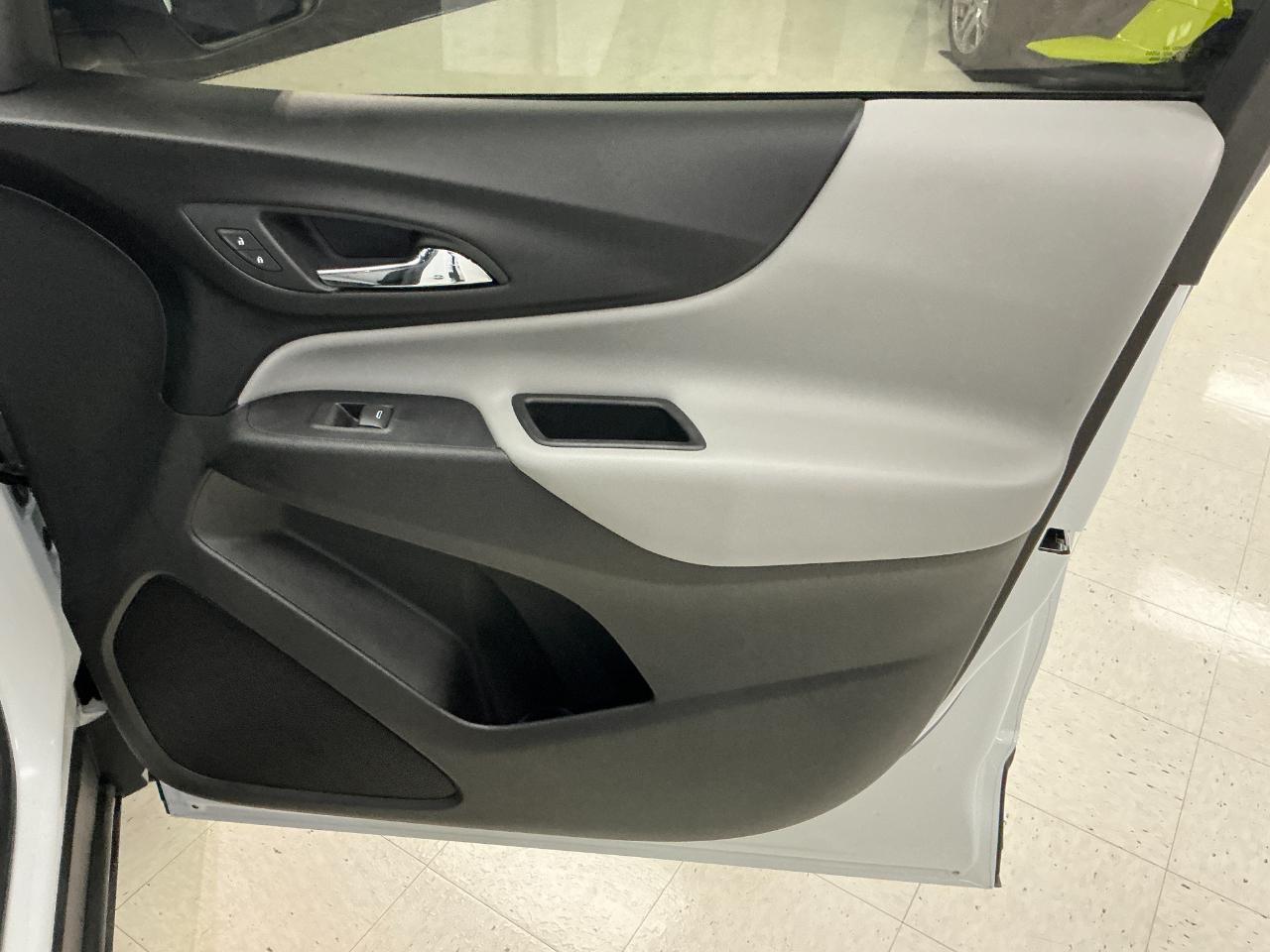 Chevrolet Equinox AWD 4dr LS w/1LS 2018