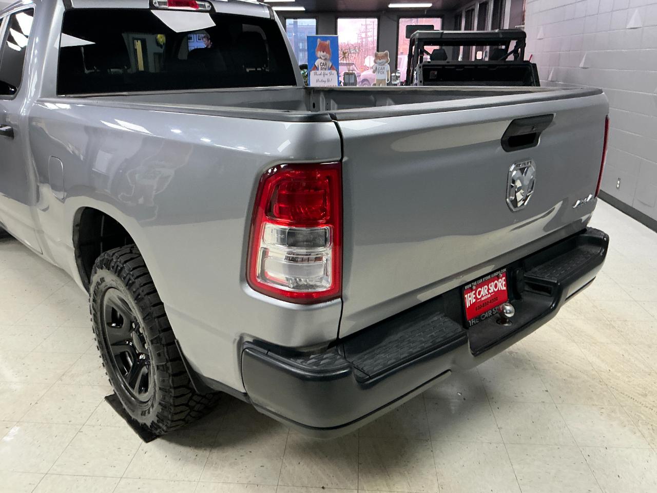 RAM 1500 Tradesman 4x4 Quad Cab 6'4" Box 2021