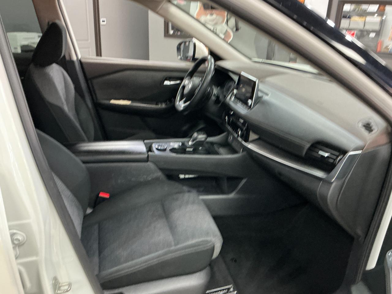 Nissan Rogue AWD SV 2021