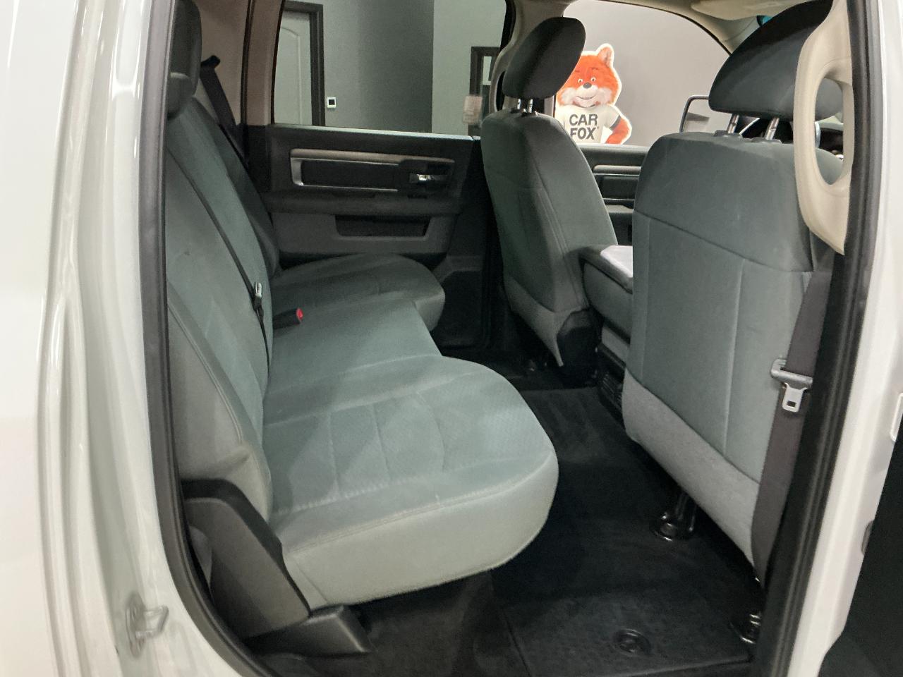 RAM 1500 SLT 4x4 Crew Cab 6'4" Box 2017