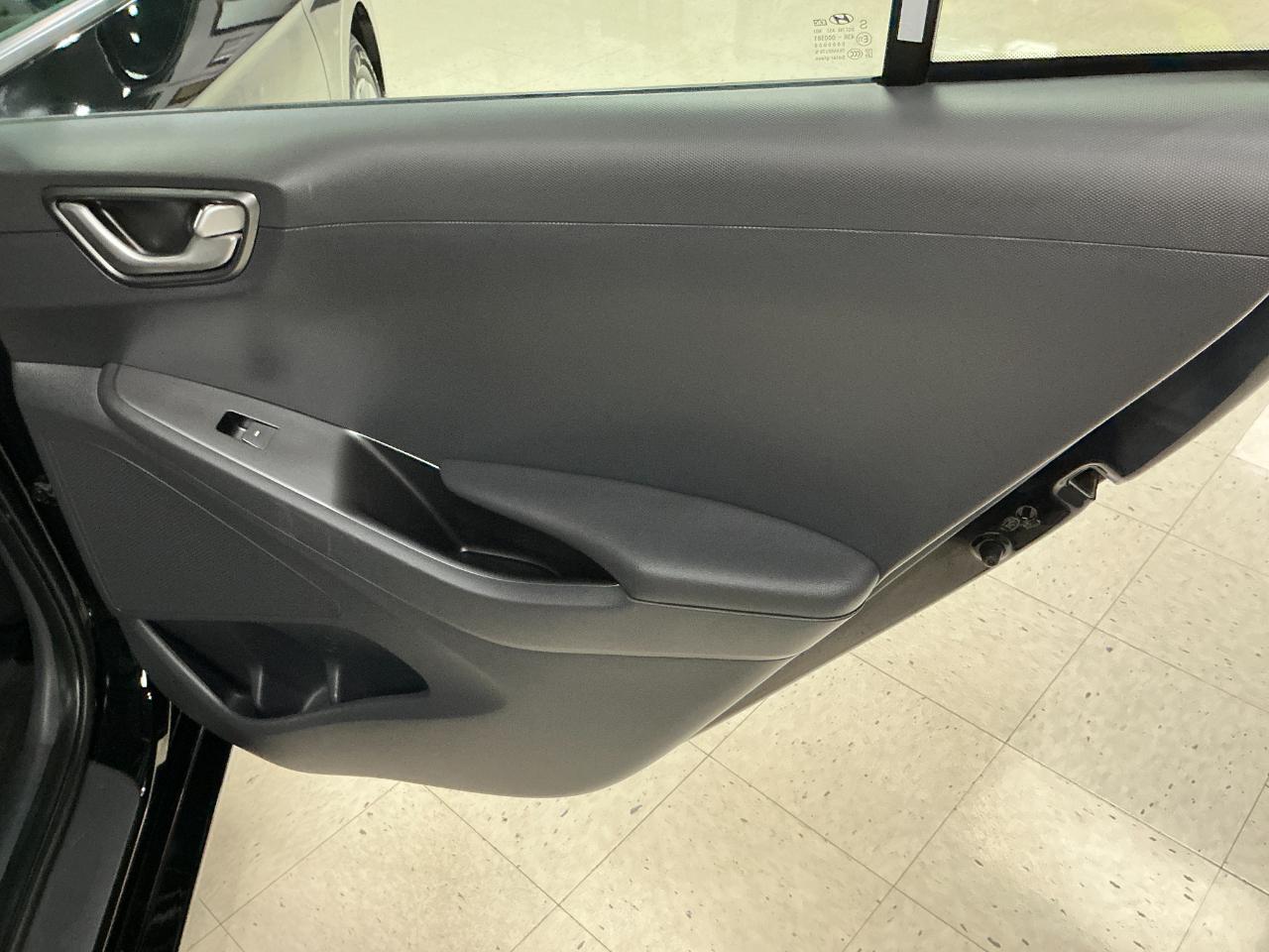 Hyundai Ioniq Hybrid Blue Hatchback 2021