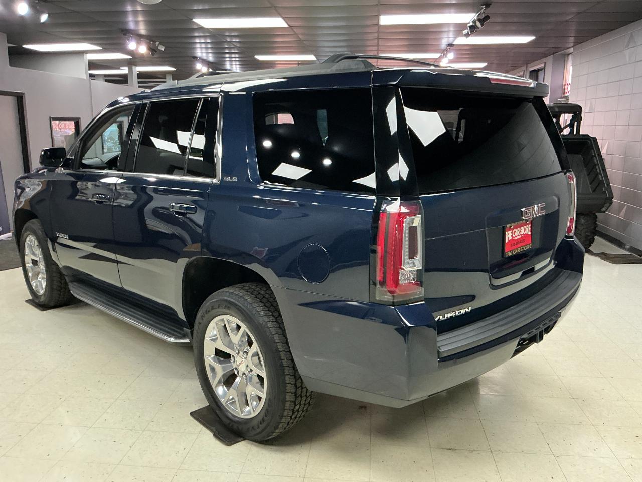 GMC Yukon 4WD 4dr SLE 2018