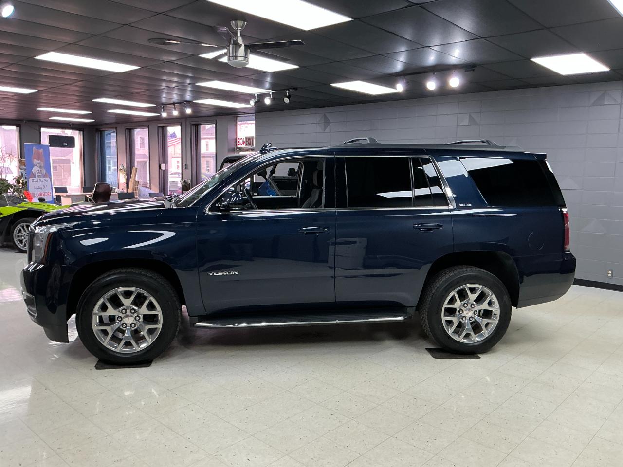 GMC Yukon 4WD 4dr SLE 2018