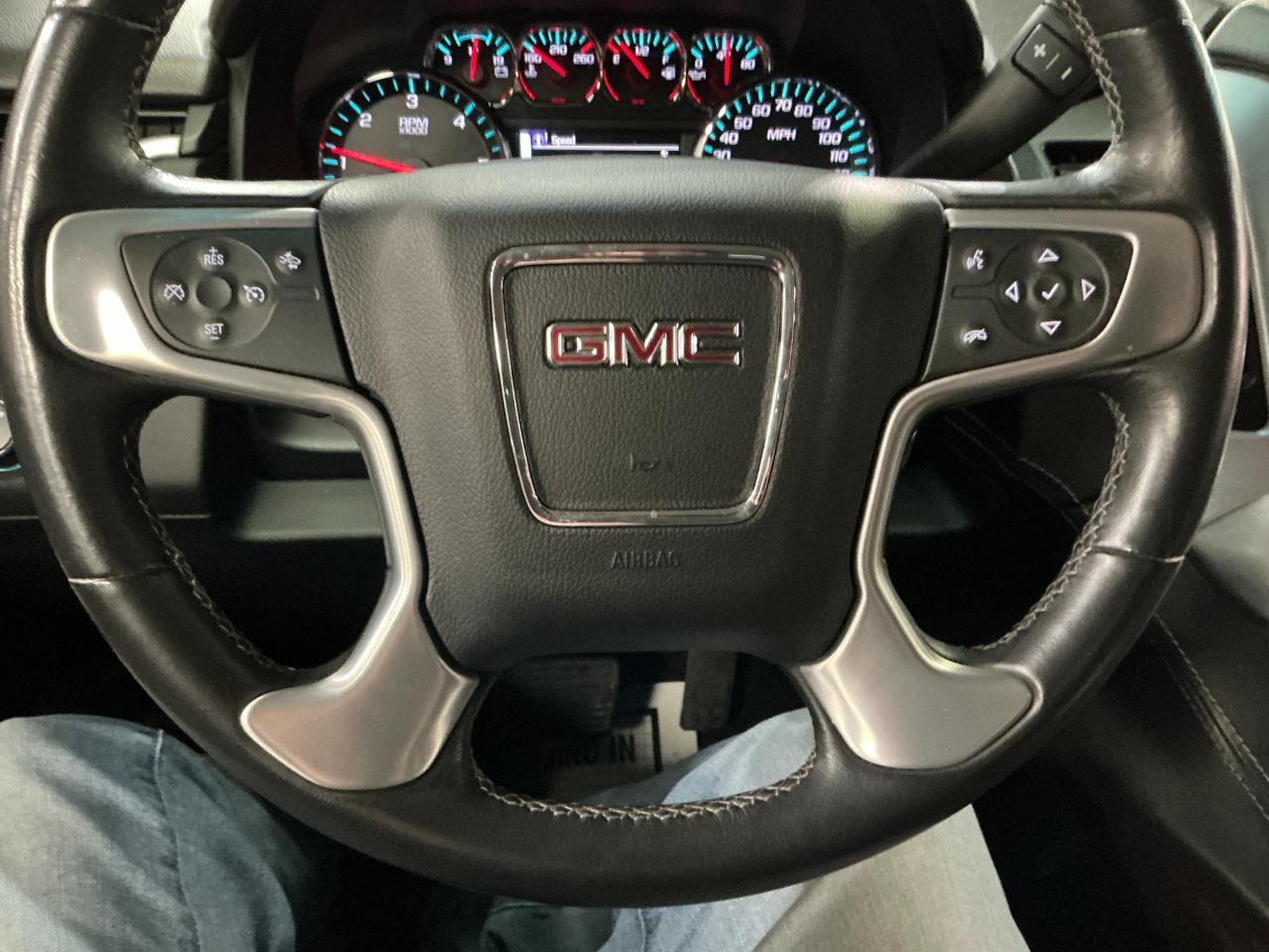 GMC Yukon 4WD 4dr SLE 2018