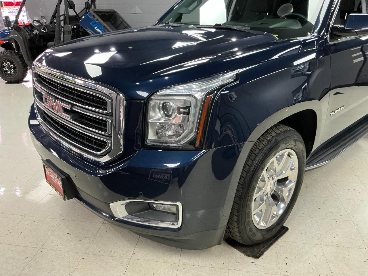 GMC Yukon 4WD 4dr SLE 2018