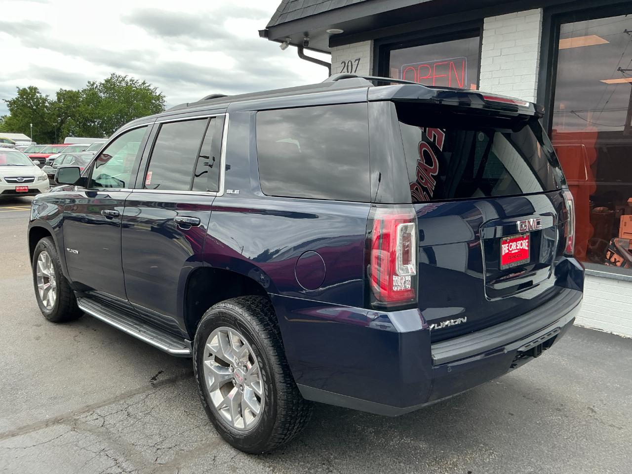 GMC Yukon 4WD 4dr SLE 2018