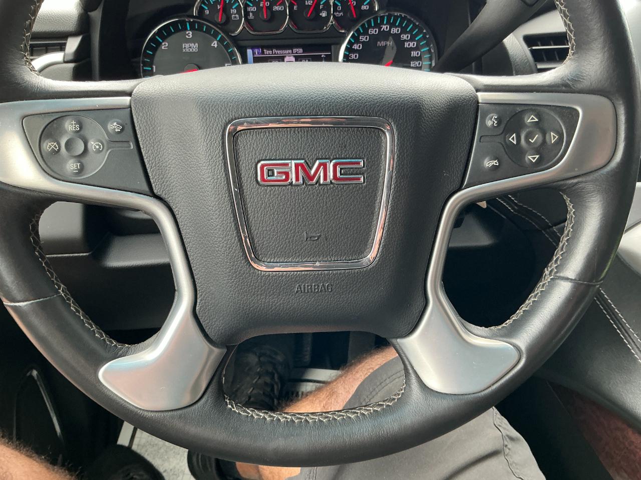 GMC Yukon 4WD 4dr SLE 2018