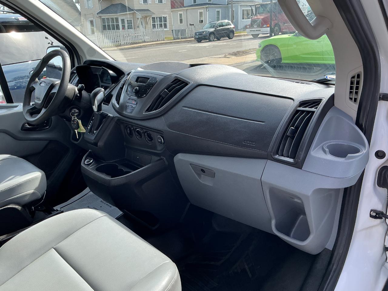 Ford Transit Van T-150 130" Low Rf 8600 GVWR Sliding RH Dr 2018