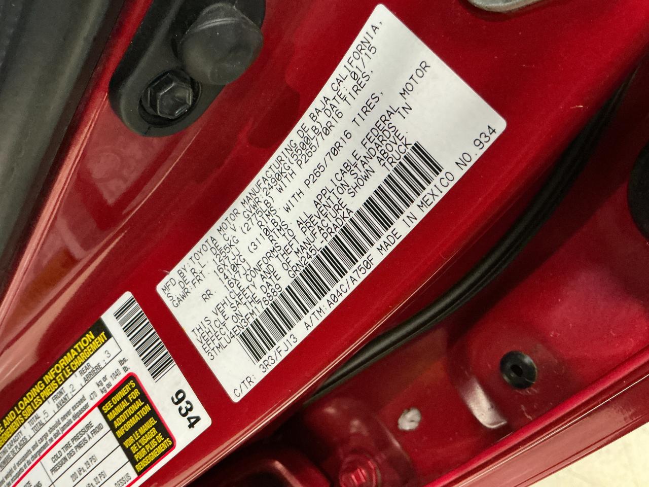 Toyota Tacoma 4WD Double Cab V6 AT (Natl) 2015