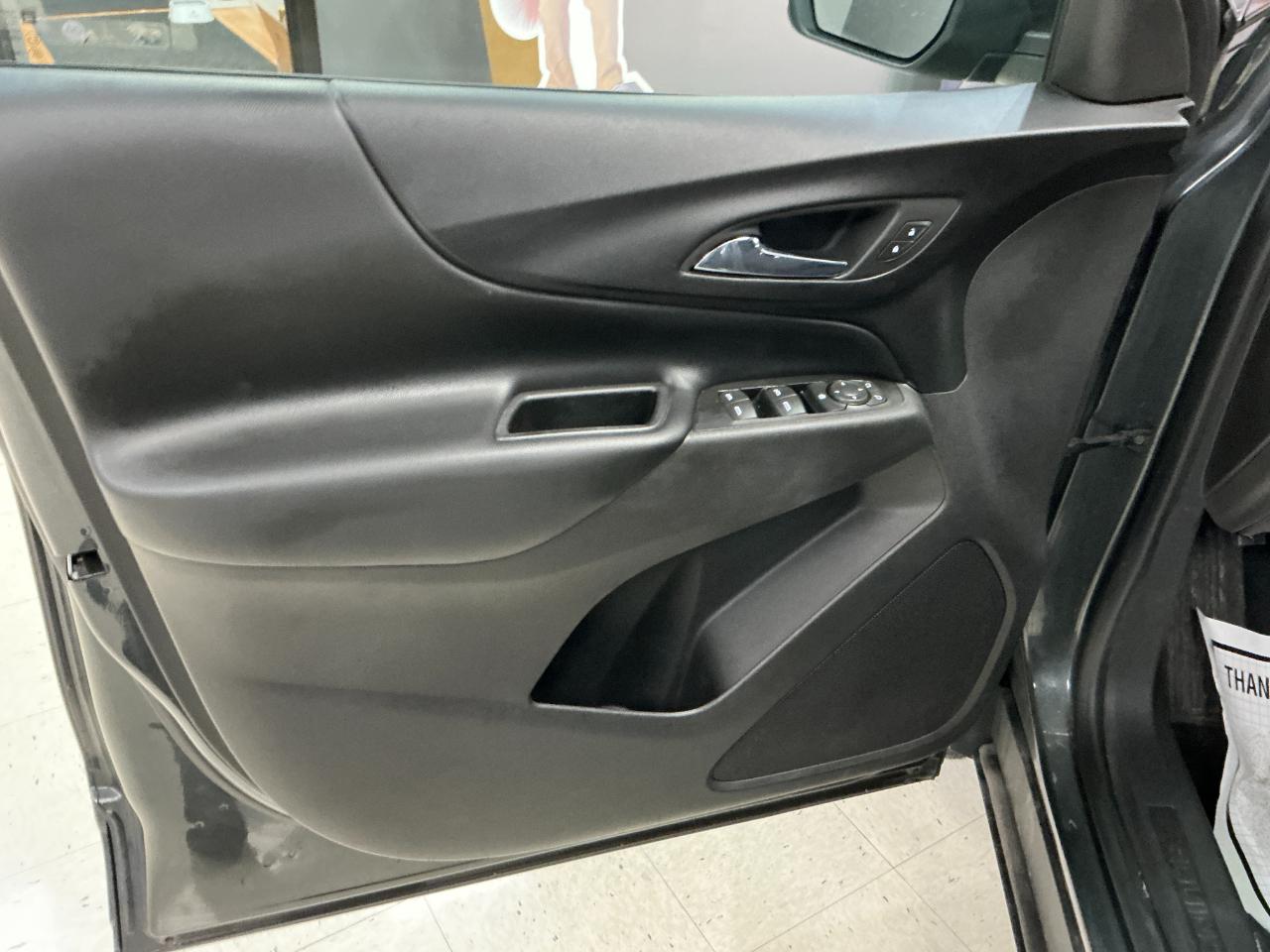 Chevrolet Equinox FWD 4dr LT w/1LT 2020