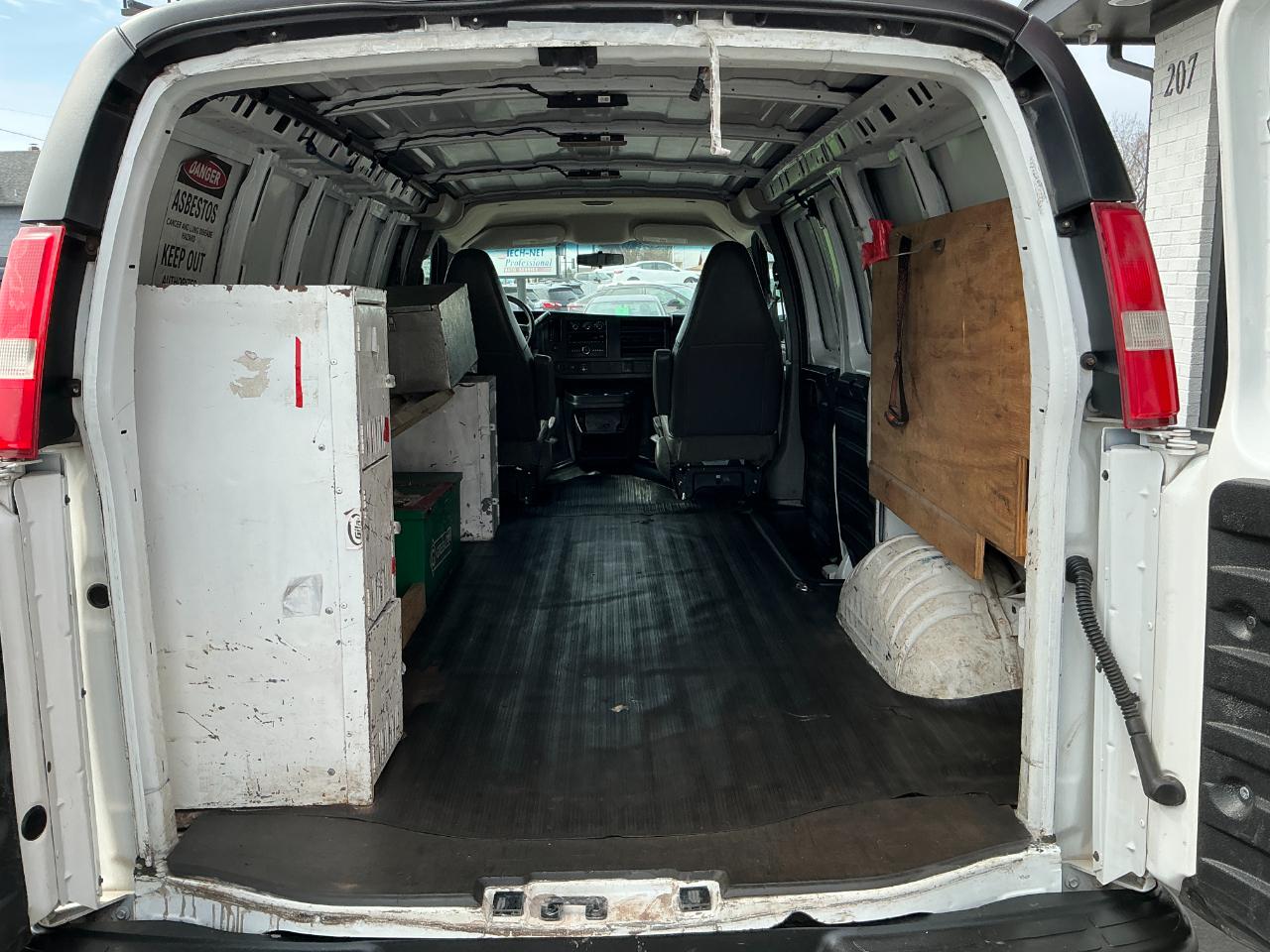 Chevrolet Express Cargo Van RWD 2500 135" 2016