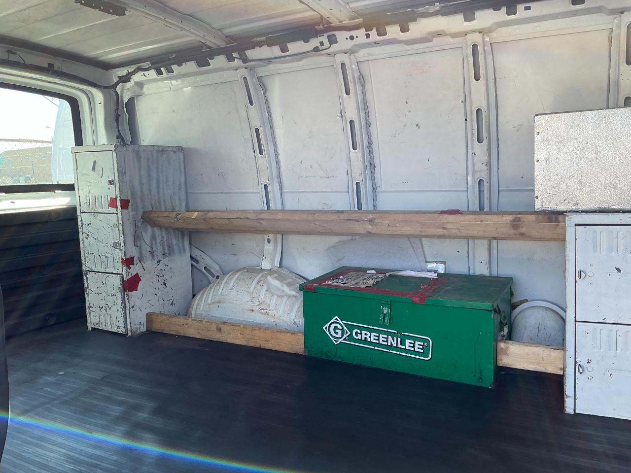 Chevrolet Express Cargo Van RWD 2500 135" 2016