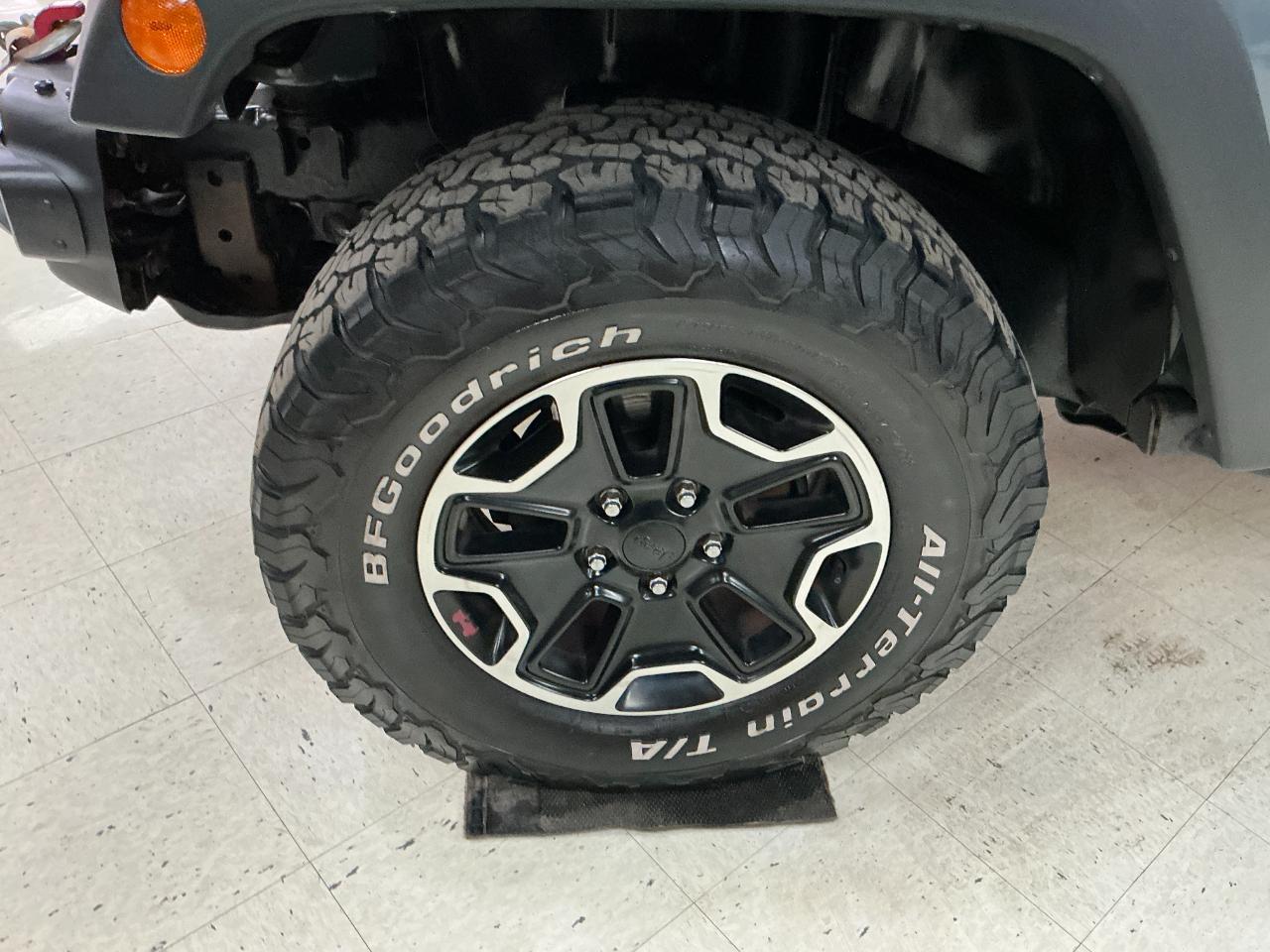 Jeep Wrangler Unlimited 4WD 4dr Rubicon 10th Anniversary 2013