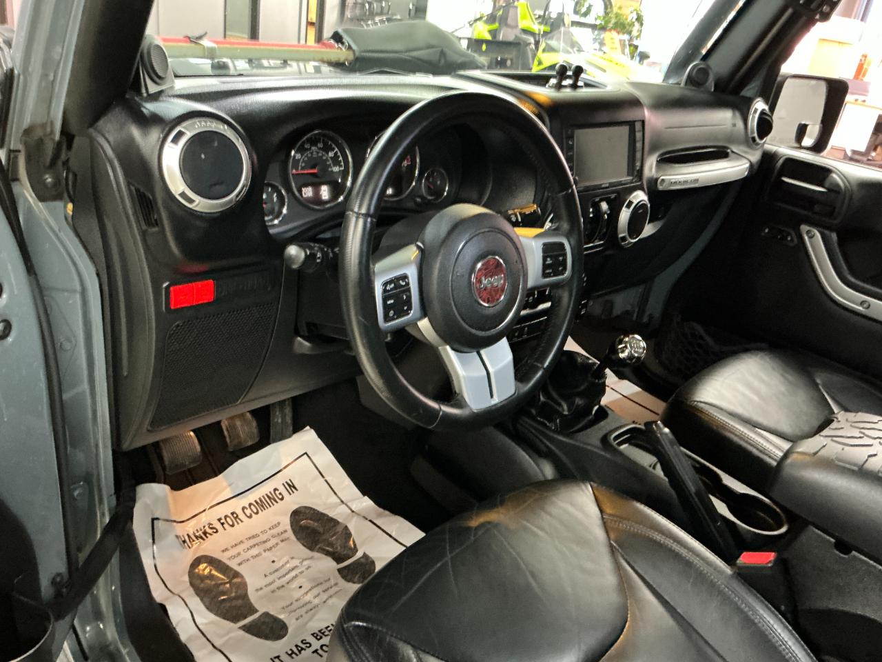 Jeep Wrangler Unlimited 4WD 4dr Rubicon 10th Anniversary 2013