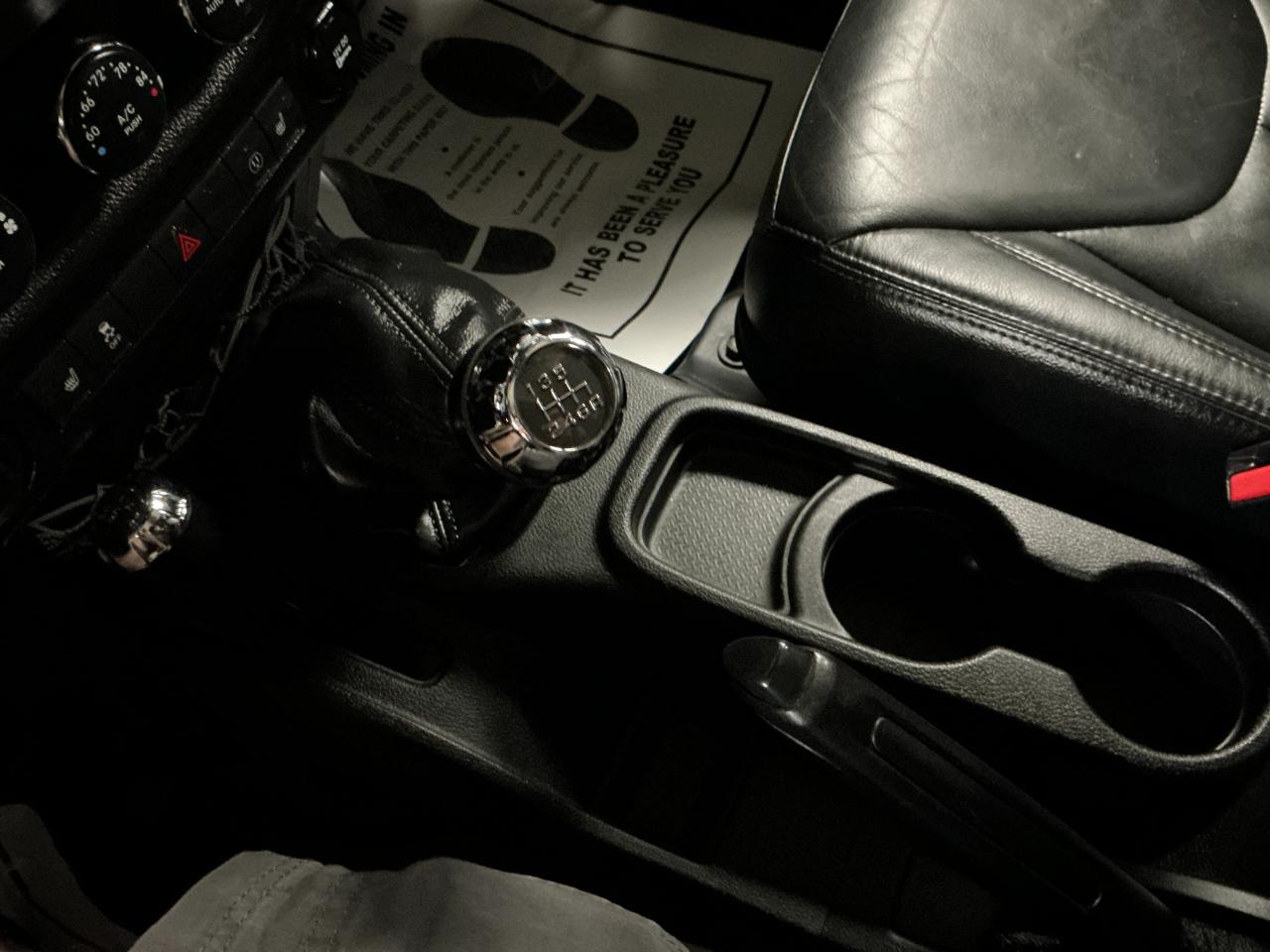 Jeep Wrangler Unlimited 4WD 4dr Rubicon 10th Anniversary 2013