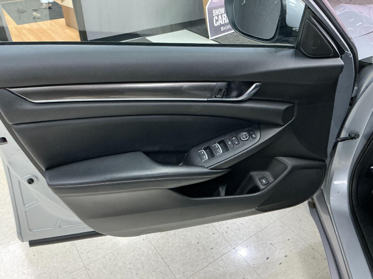 Honda Accord Sedan Sport 2.0T Auto 2018