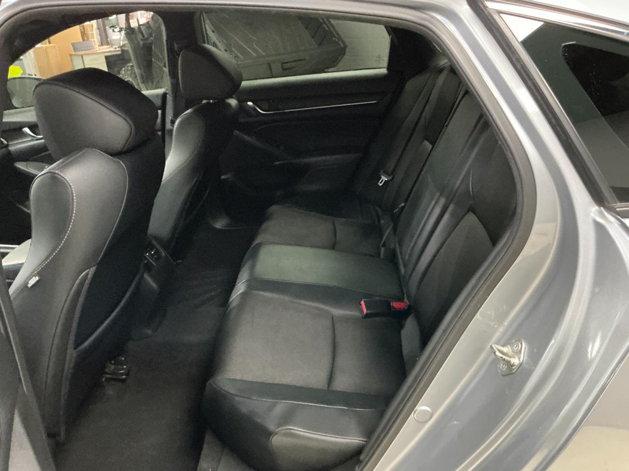 Honda Accord Sedan Sport 2.0T Auto 2018