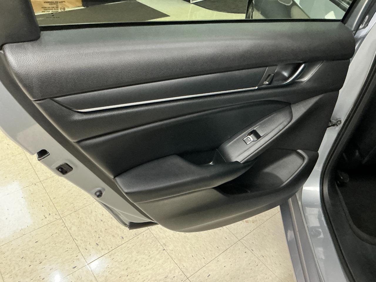 Honda Accord Sedan Sport 2.0T Auto 2018