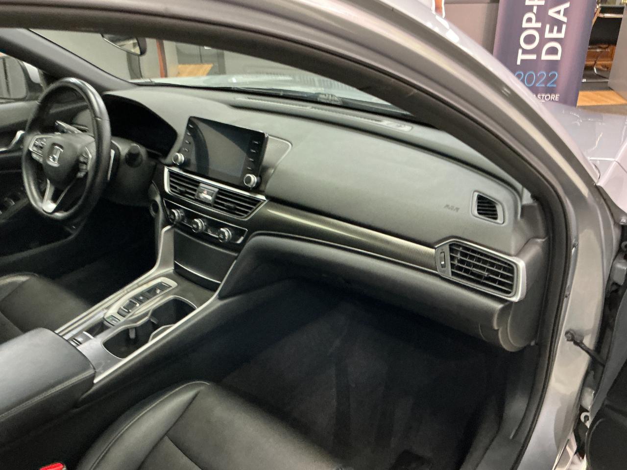 Honda Accord Sedan Sport 2.0T Auto 2018