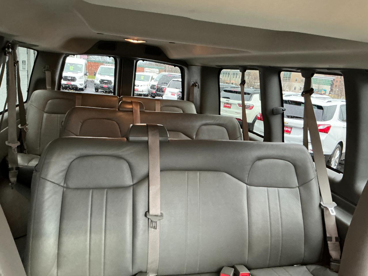 Chevrolet Express Passenger RWD 2500 135" LS 2023