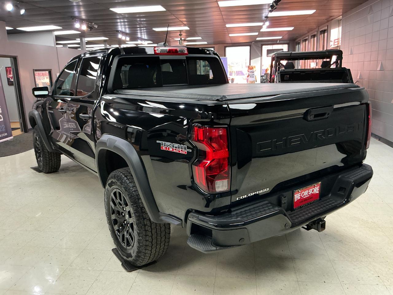 Chevrolet Colorado 4WD Crew Cab Trail Boss 2024