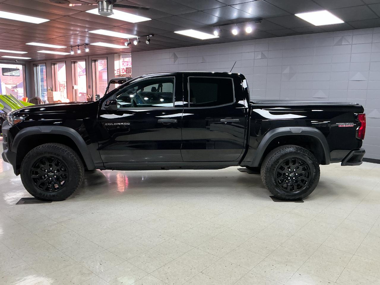 Chevrolet Colorado 4WD Crew Cab Trail Boss 2024