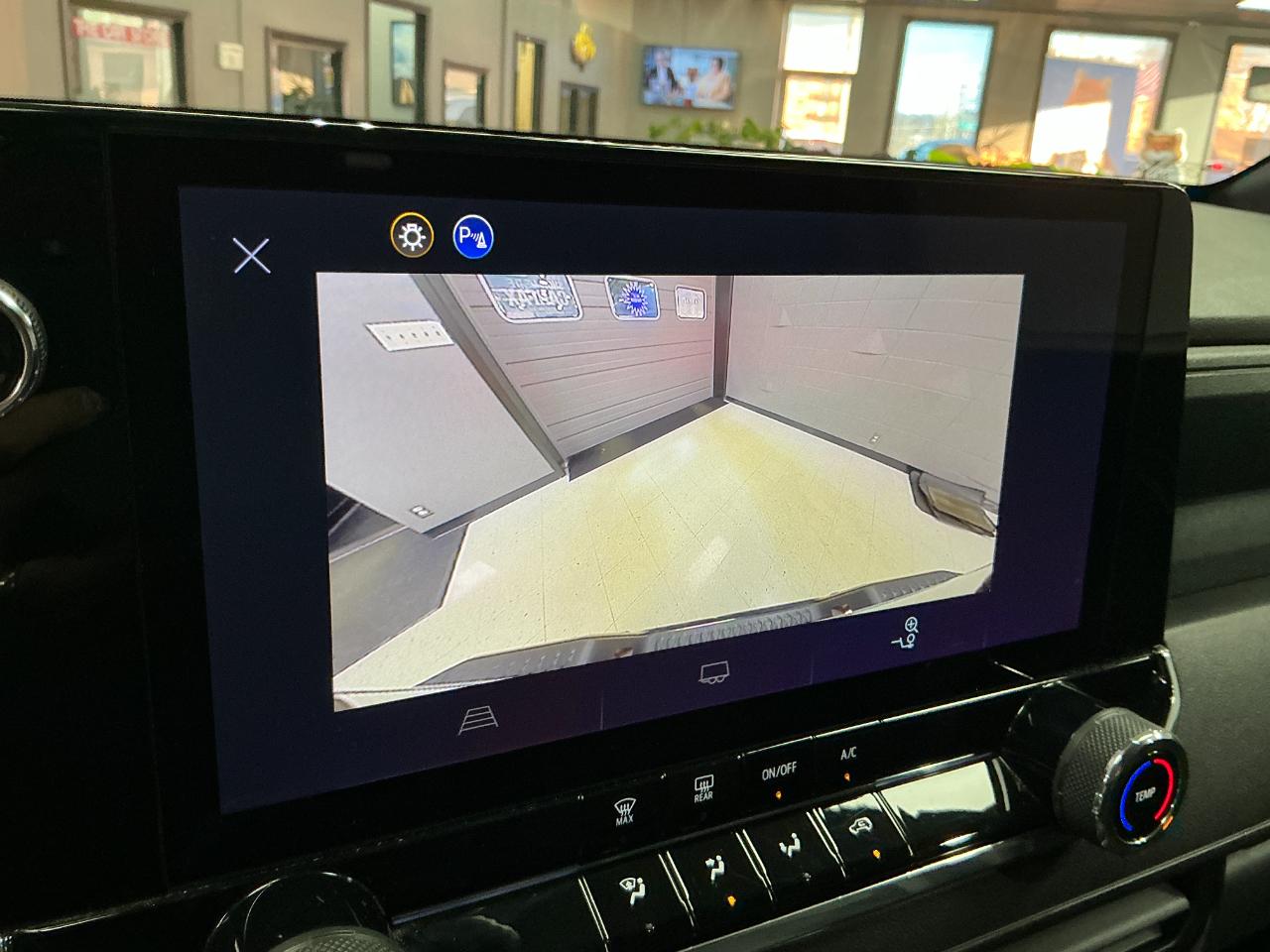 Chevrolet Colorado 4WD Crew Cab Trail Boss 2024