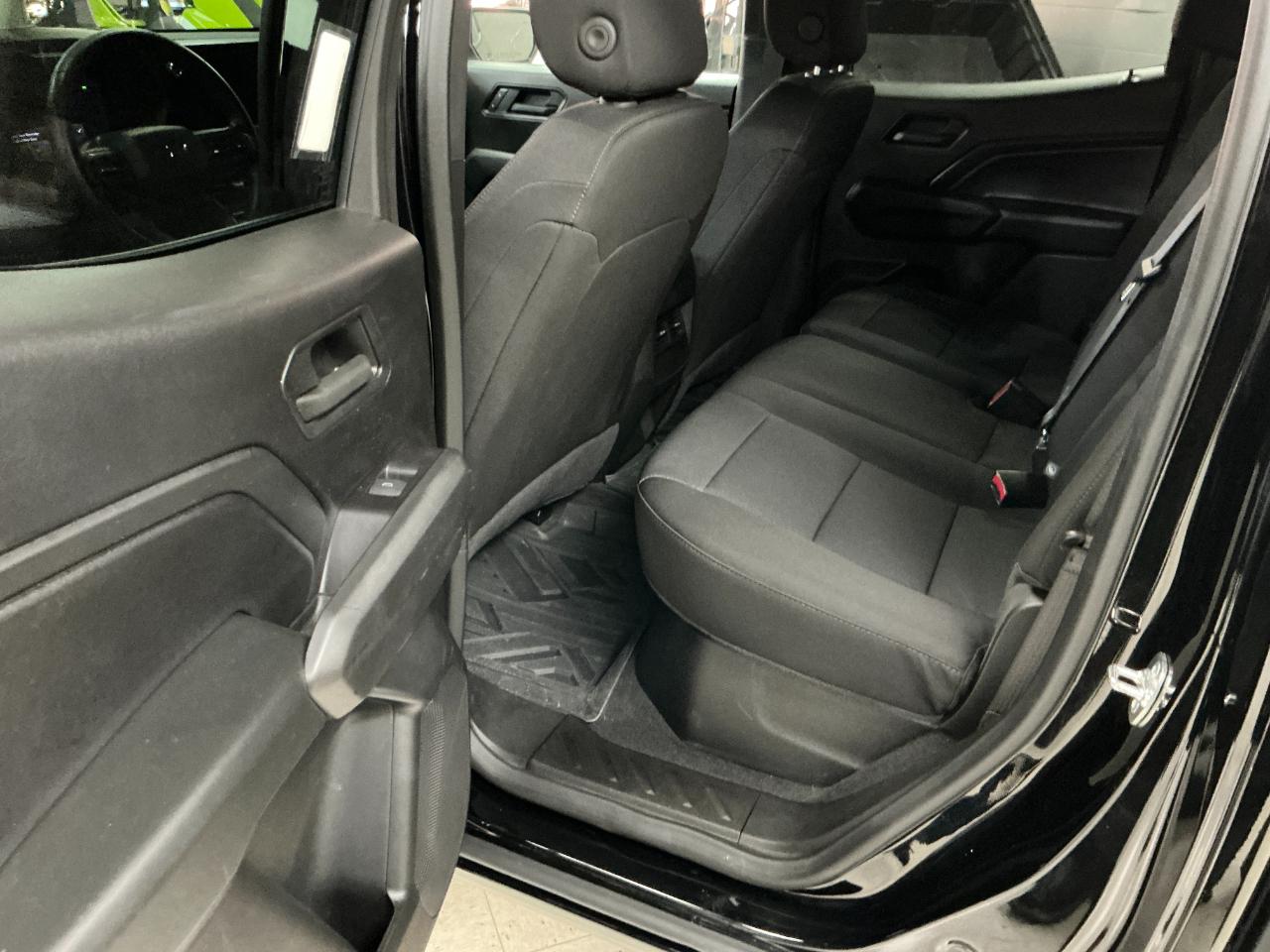 Chevrolet Colorado 4WD Crew Cab Trail Boss 2024