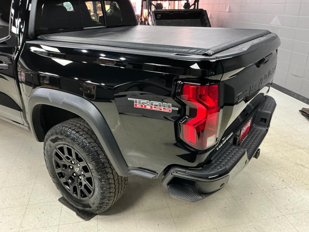 Chevrolet Colorado 4WD Crew Cab Trail Boss 2024