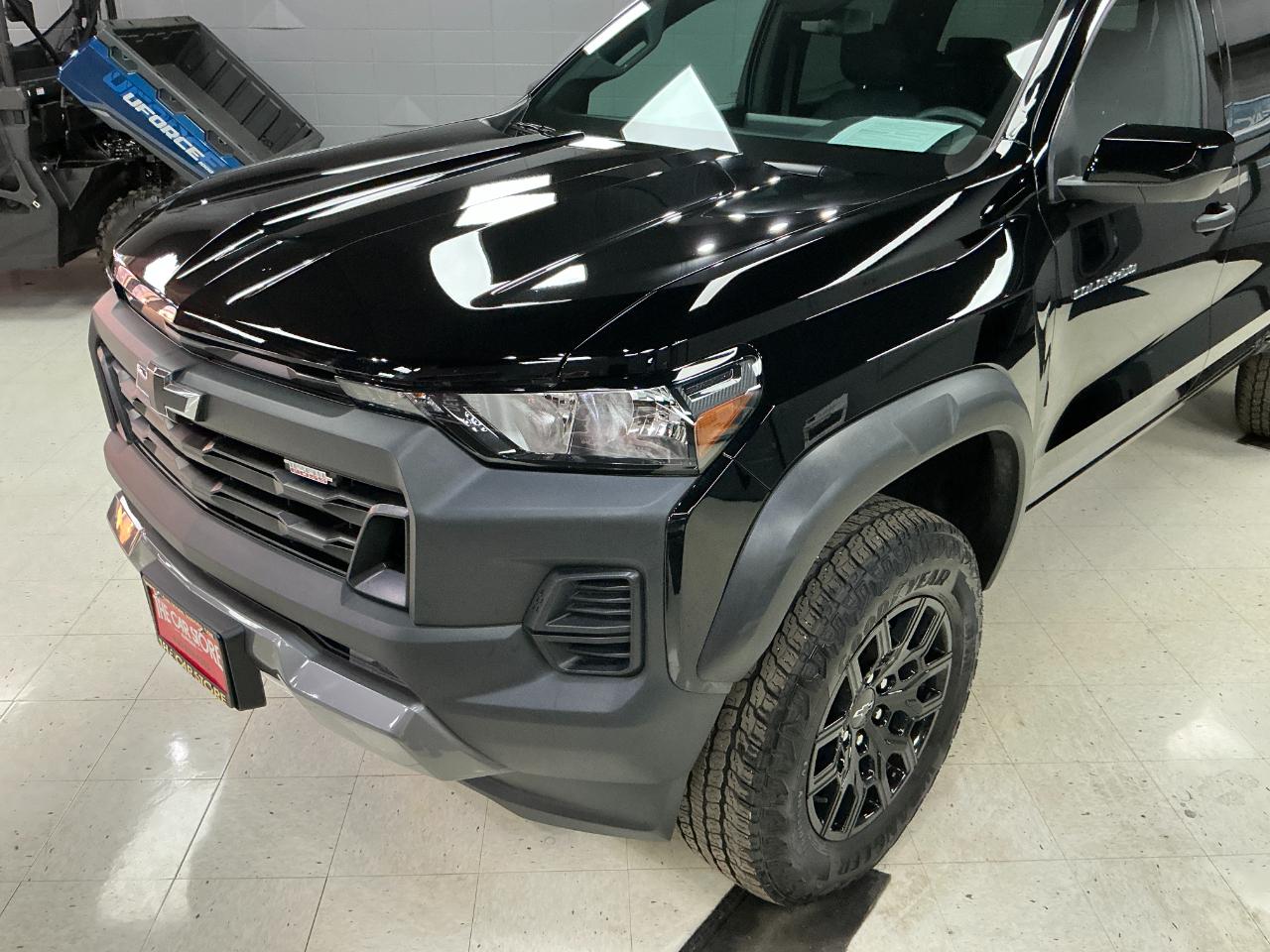 Chevrolet Colorado 4WD Crew Cab Trail Boss 2024