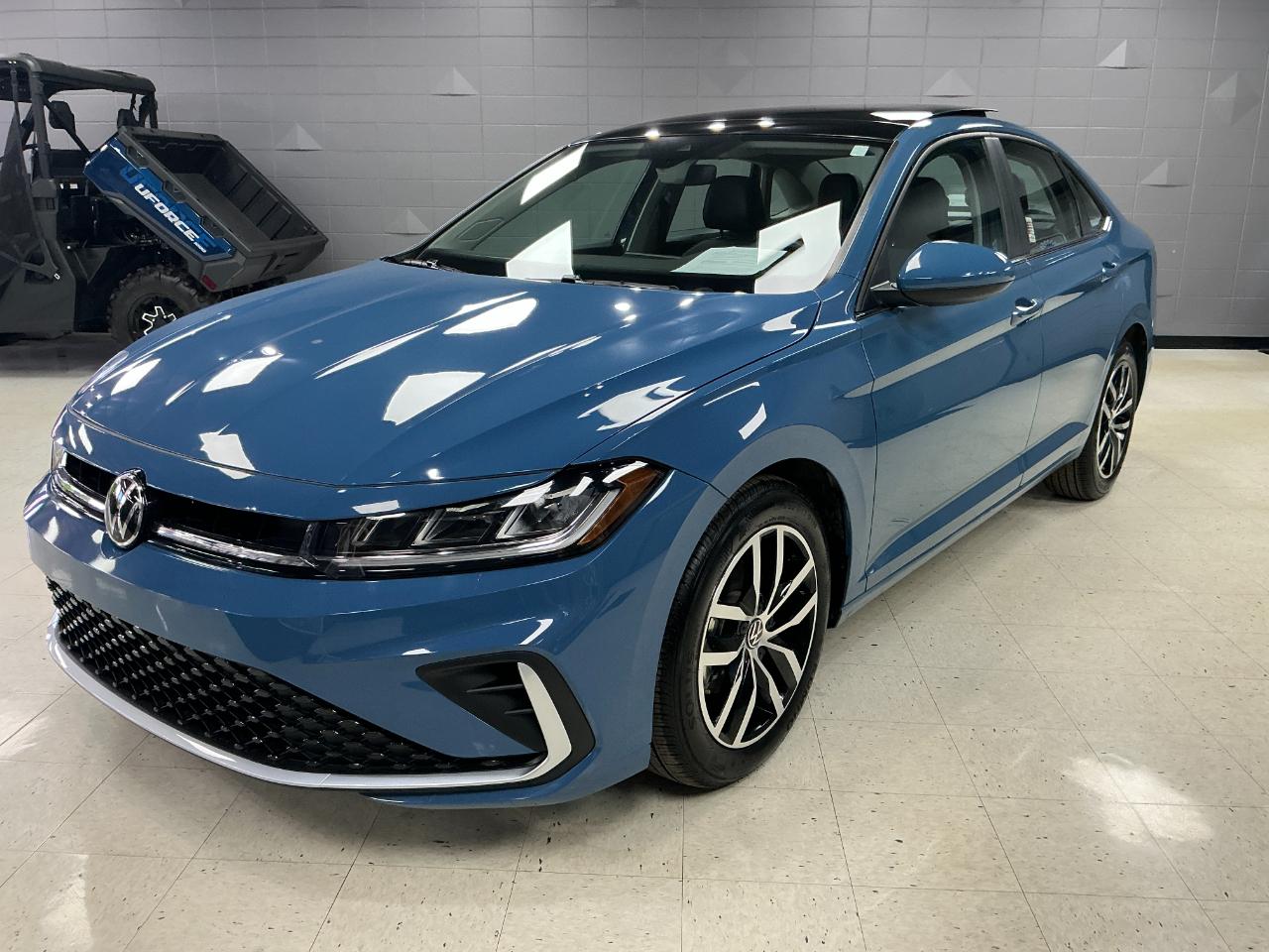 Volkswagen Jetta SE Auto 2025