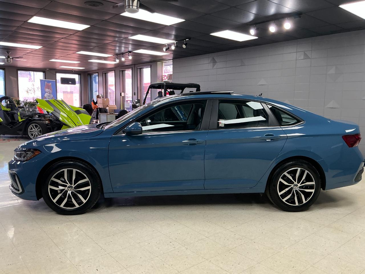 Volkswagen Jetta SE Auto 2025