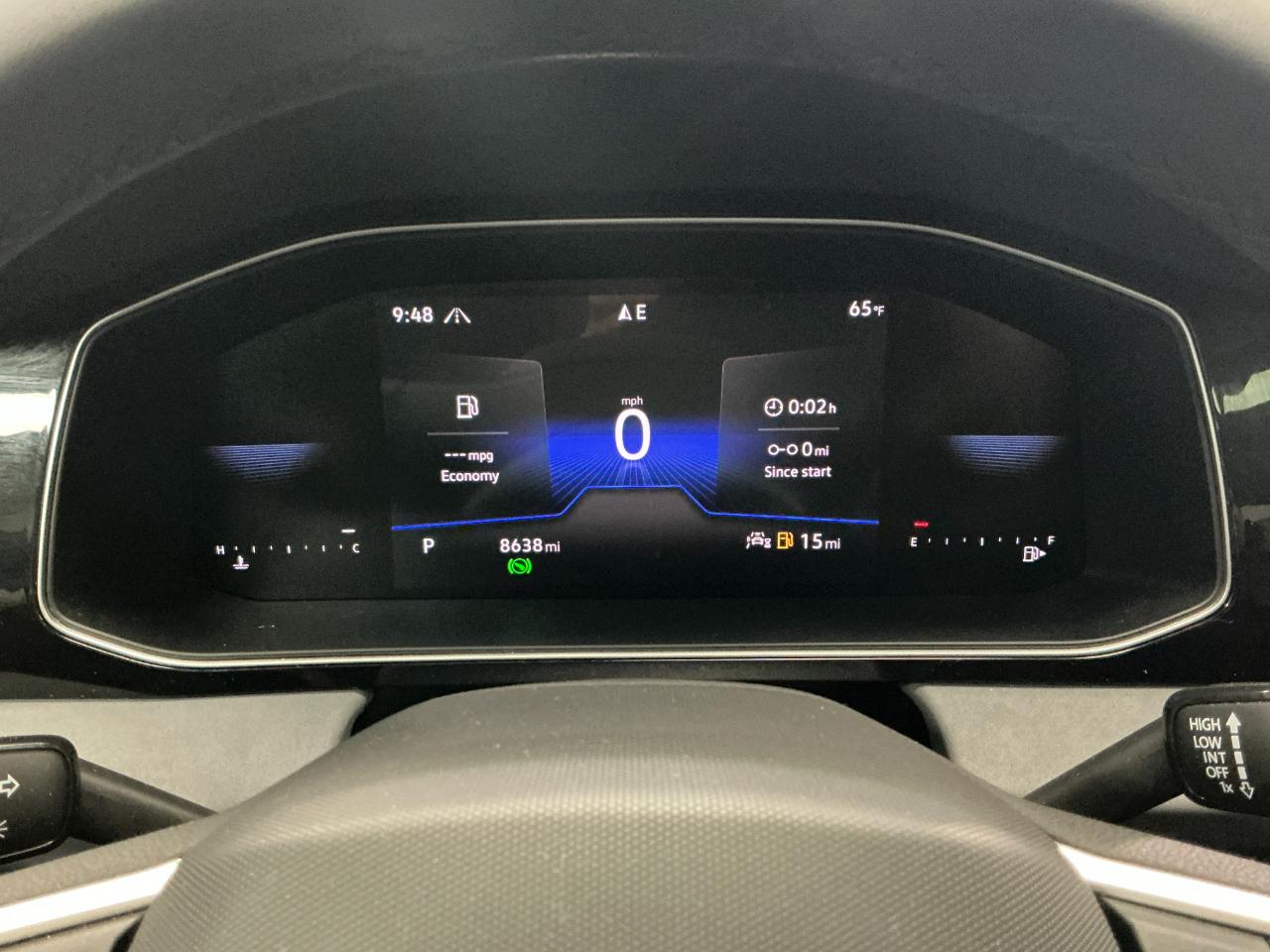 Volkswagen Jetta SE Auto 2025