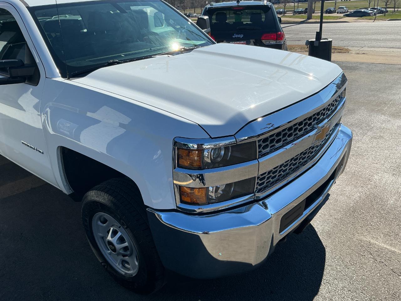 Chevrolet Silverado 2500HD 4WD Double Cab 158.1" Work Truck 2019