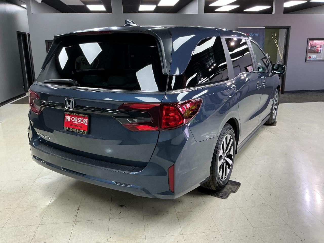 Honda Odyssey EX-L Auto 2025