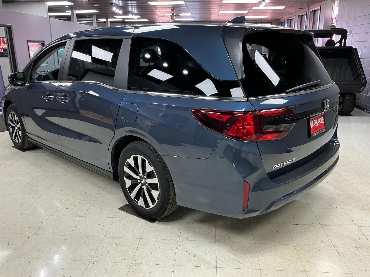 Honda Odyssey EX-L Auto 2025