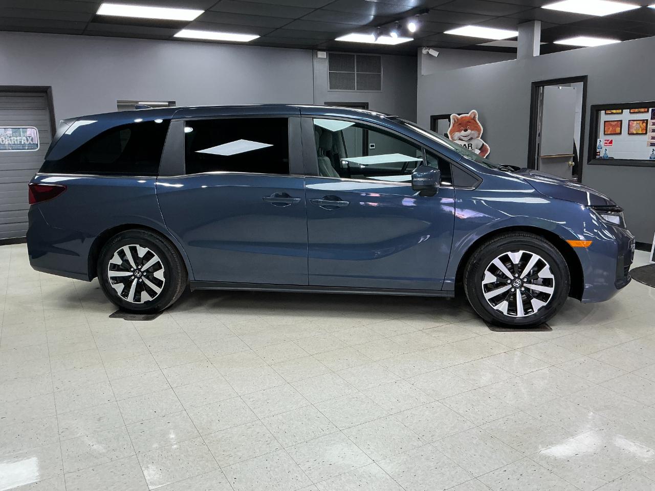 Honda Odyssey EX-L Auto 2025