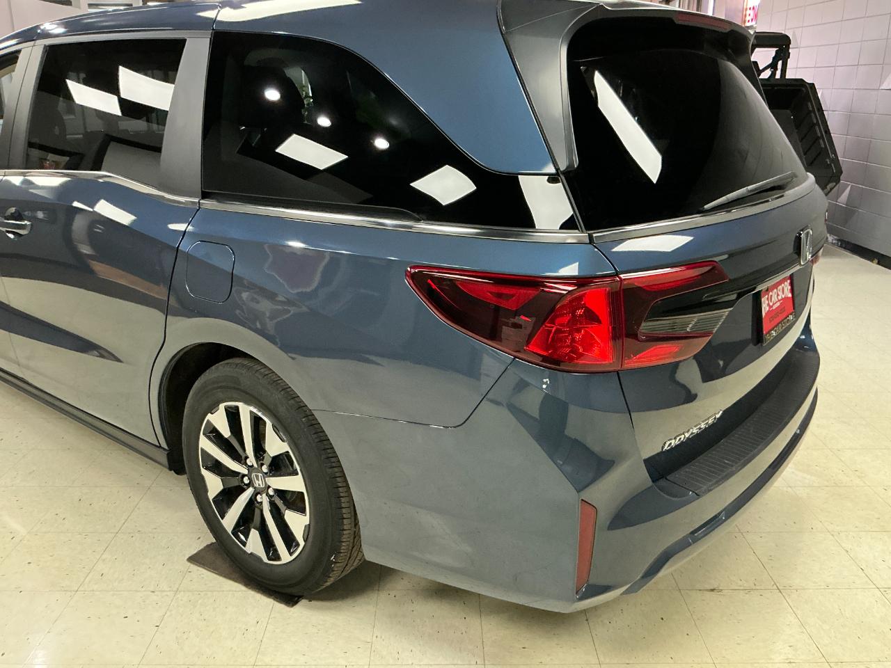 Honda Odyssey EX-L Auto 2025