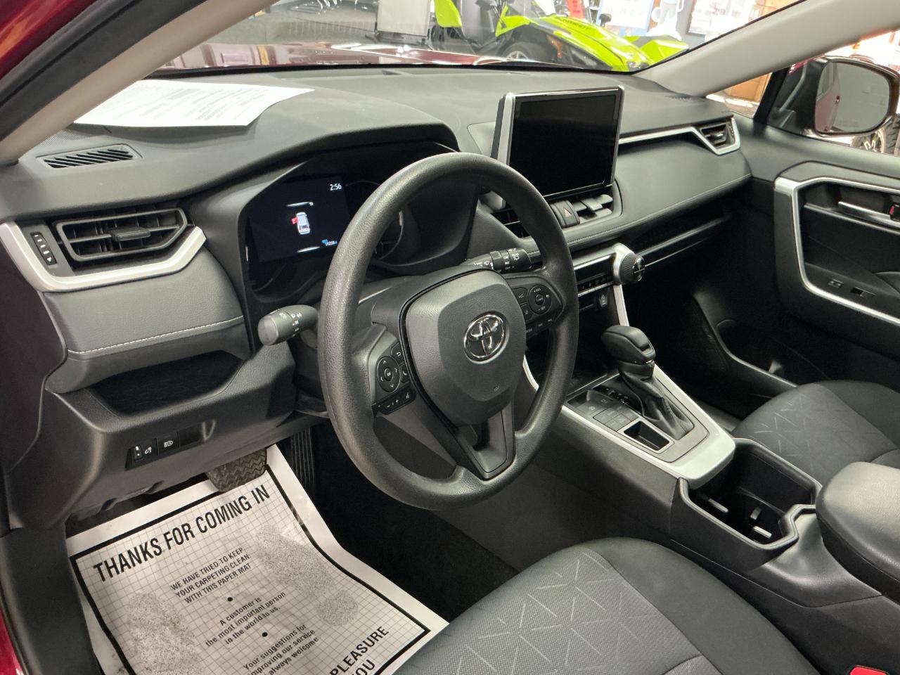 Toyota RAV4 XLE AWD (Natl) 2025